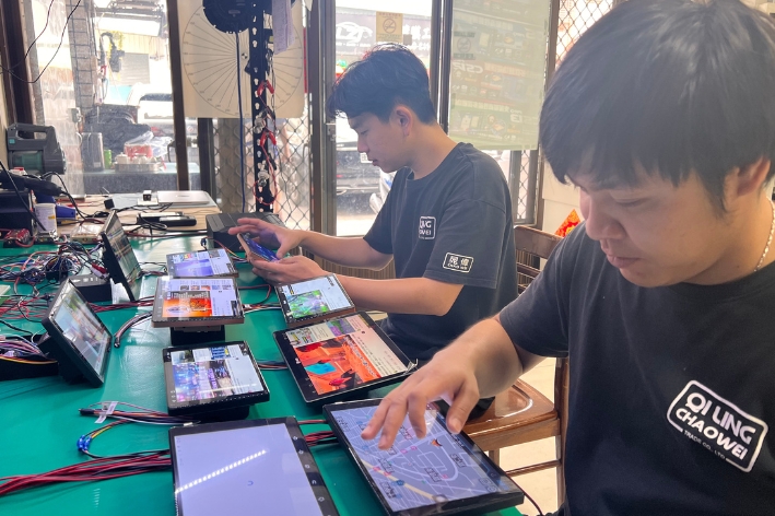 30年只做一件事，晁偉／奇霖貿易從喇叭到系統整合，一條龍全新服務
