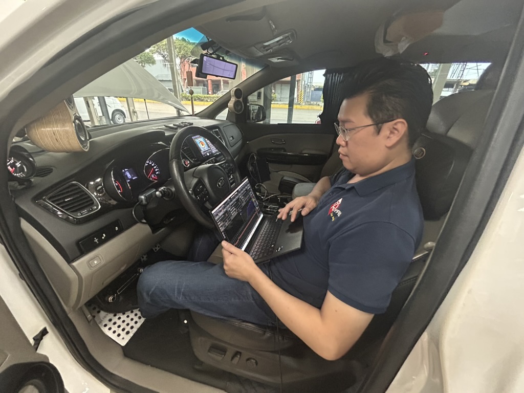 ROYAL皇家汽車音響-SmartR-新竹汽車音響-中華汽車音響協會